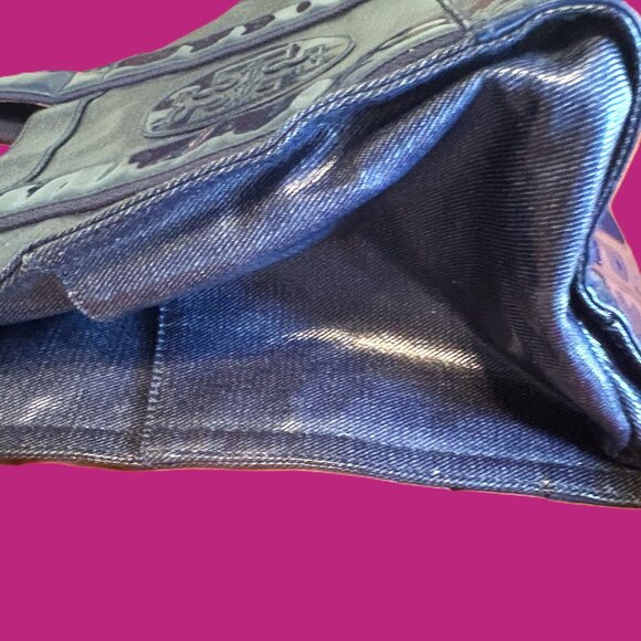 Tory Burch Navy and Denim Shoulder Tote Bag with Floral Interior - Picture 8 of 13